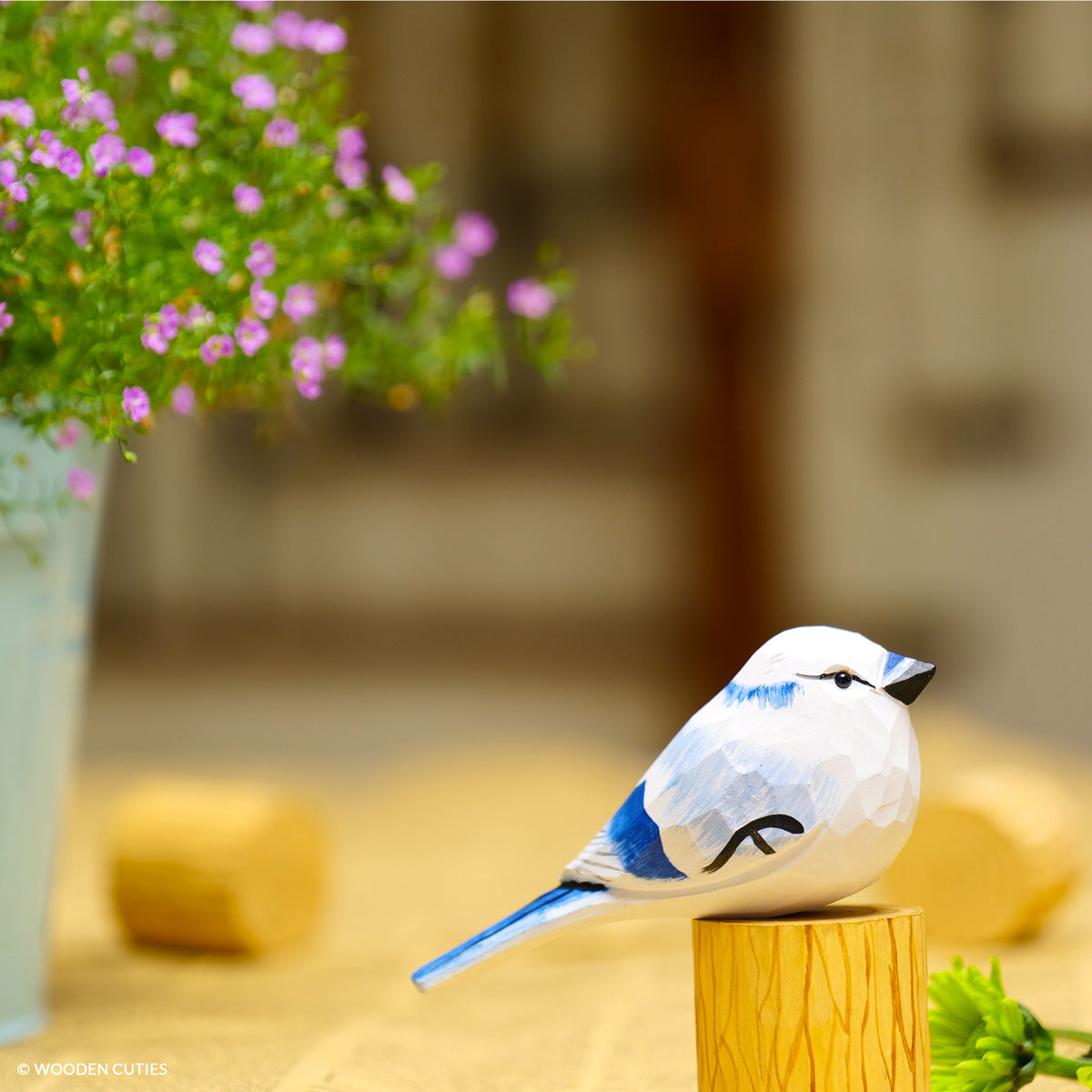 White Blue Jay + Stand